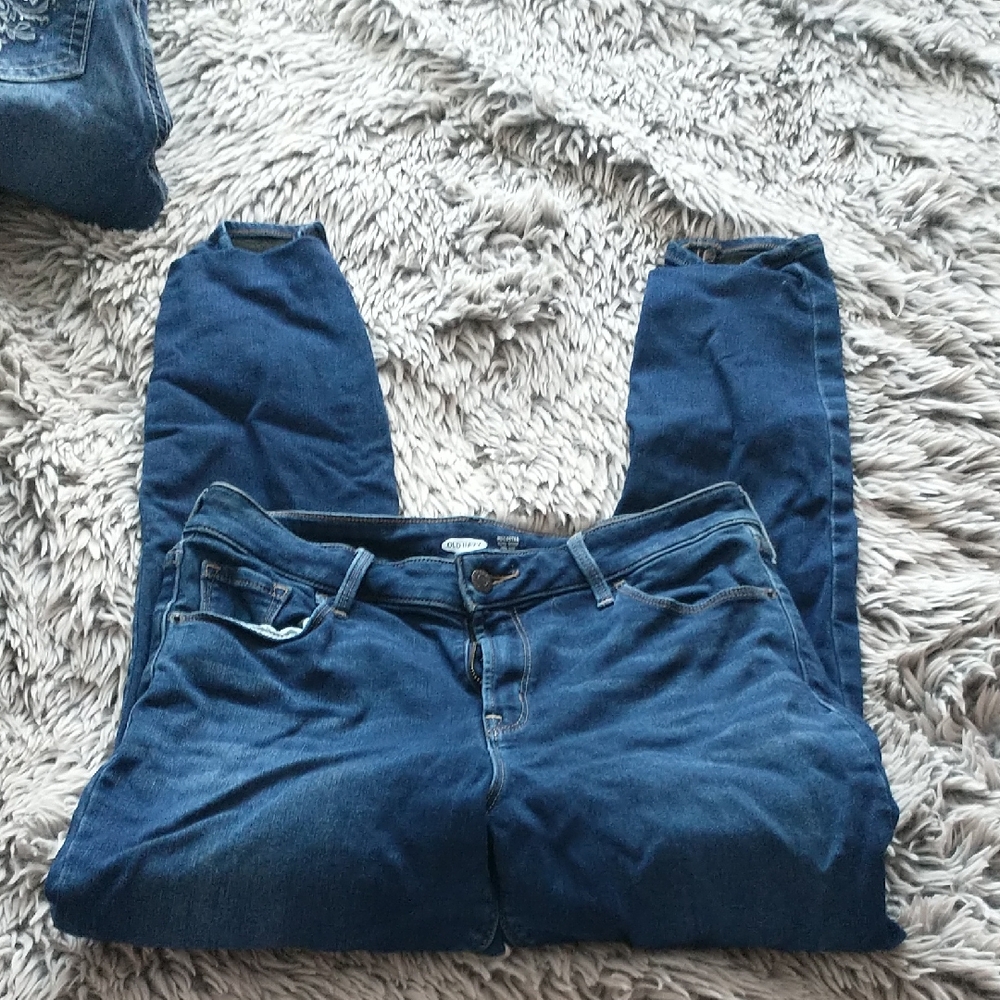 Old Navy Women's Skinny Jeans in Deep Blue